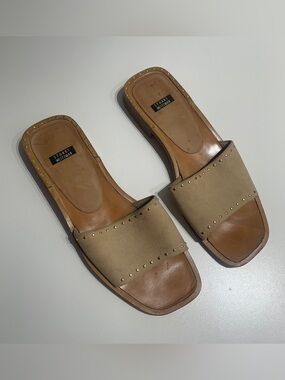 Stuart Weitzman 7.5 Beige Leather Slide Sandals